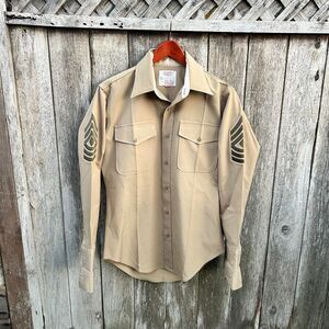 Creighton vintage 1970s USA USMC uniform shirt w/ first sergeant rack patches
